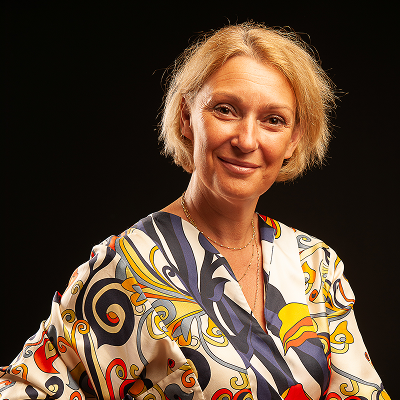 Pr. Elise Le Moing-Maas